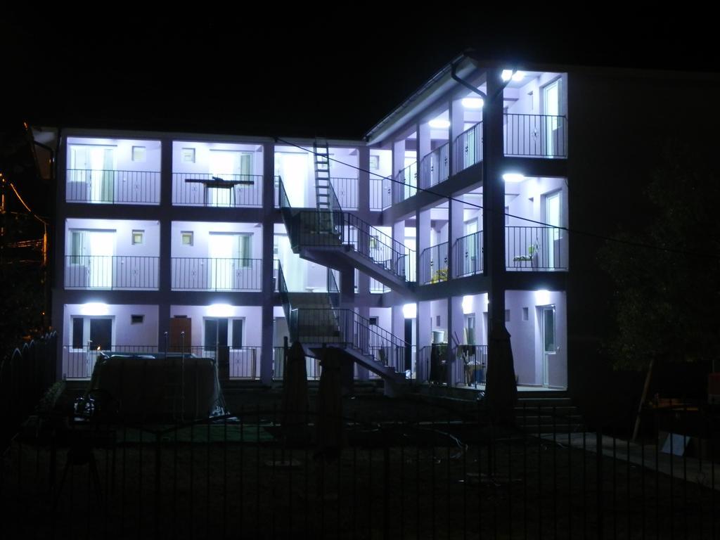 Vila Aproape De Mare By Iubesc Marea Costinesti Exterior photo